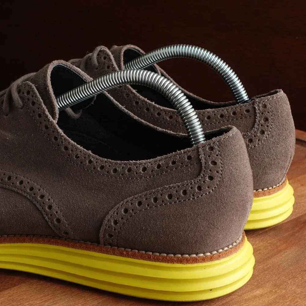 Cole Haan Oxfords Mens SZ 9.5M Gray Suede Wingtip Career Business Dress Shoes